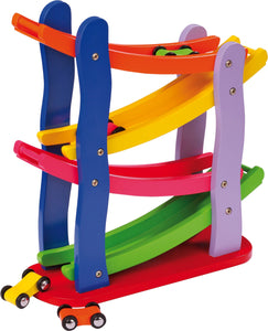 Pretekárska drevená autodráha