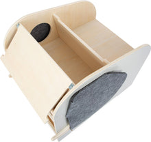 Drevený-box-na-hračky-s-kolieskami-a-sedadlom-Sloník-zvrchu