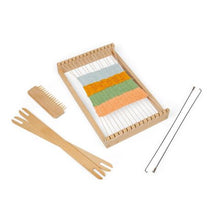 Tradičný_drevený_Tkáčsky_stav