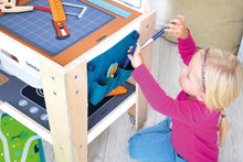 Herný stôl s akčnými hrami