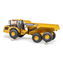 Kĺbový Dumper Volvo A60H v mierke 1:16 8