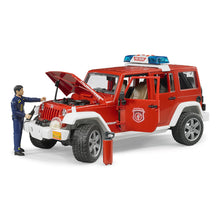 Červený požiarny JEEP WRANGLER s figúrkou a príslušenstvom 5