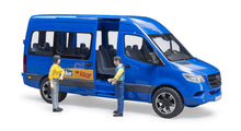 Mercedes-Benz Sprinter mikrobus s vodičom a cestujúcim 4