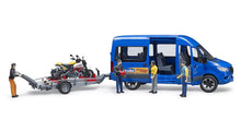 Mercedes-Benz Sprinter mikrobus s vodičom a cestujúcim 2
