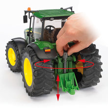 Lesný traktor JOHN DEERE 7930 6