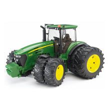 Traktor JOHN DEERE 7930 s prídavnými kolesami