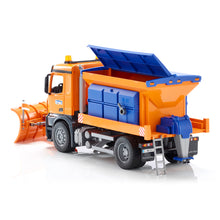 Mercedes Benz AROCS s radlicou na sneh 3