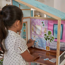 Magnetický-domček-pre-bábiky-tapeta