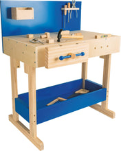 Pracovný stolík pre kutila