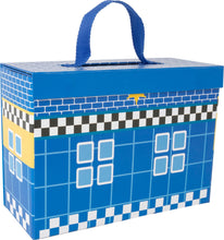 Sada policajti v kufríku