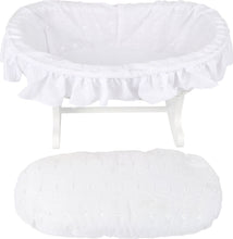 Prútená biela kolíska pre bábiky