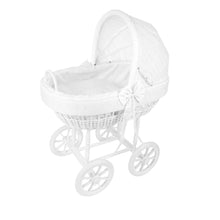 Biely prútený košík pre bábiky