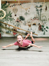 Doska na kolieskach Adventure 8