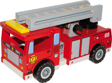 Drevené hasičské auto