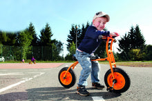 Odrážadlo s pedálmi 4 +