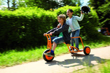 Trojkolka pred dvoch s plošinou