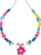 Set prevliekacích drevených korálok  a zvieratiek