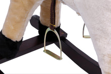 Hojdací plyšový koník