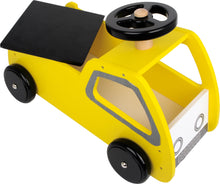 Odrážacie autíčko "Tom"