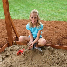 Pieskovisko na detskom ihrisku pre deti
