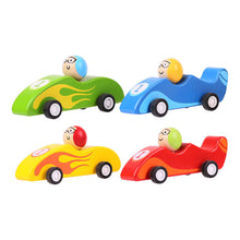 Farebné drevené závodné auto 1ks 3