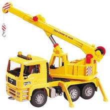 Nákladné auto MAN žeriav stavebný