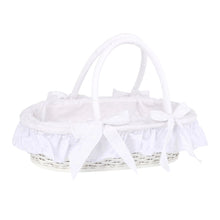 Prútený biely košík pre bábiky