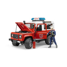 Hasičské auto Land Rover s figúrkou 2