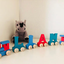 Farebná vláčiková dráha písmenká