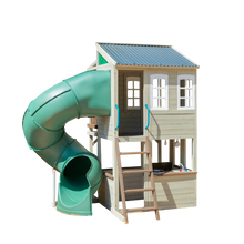 Detský-drevený-záhradný-domček-s-toboganom-produktová-foto-zboku