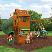 Veľke detské ihrisko s tobogánom