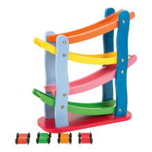 Pretekárska drevená autodráha zboku