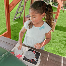 Preliezka pre deti s tobogánom