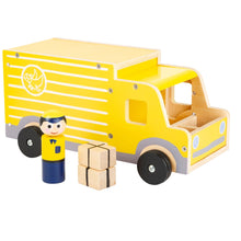 Veľké drevené poštárske auto 